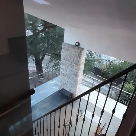 Πανσιόν Ai Marmi